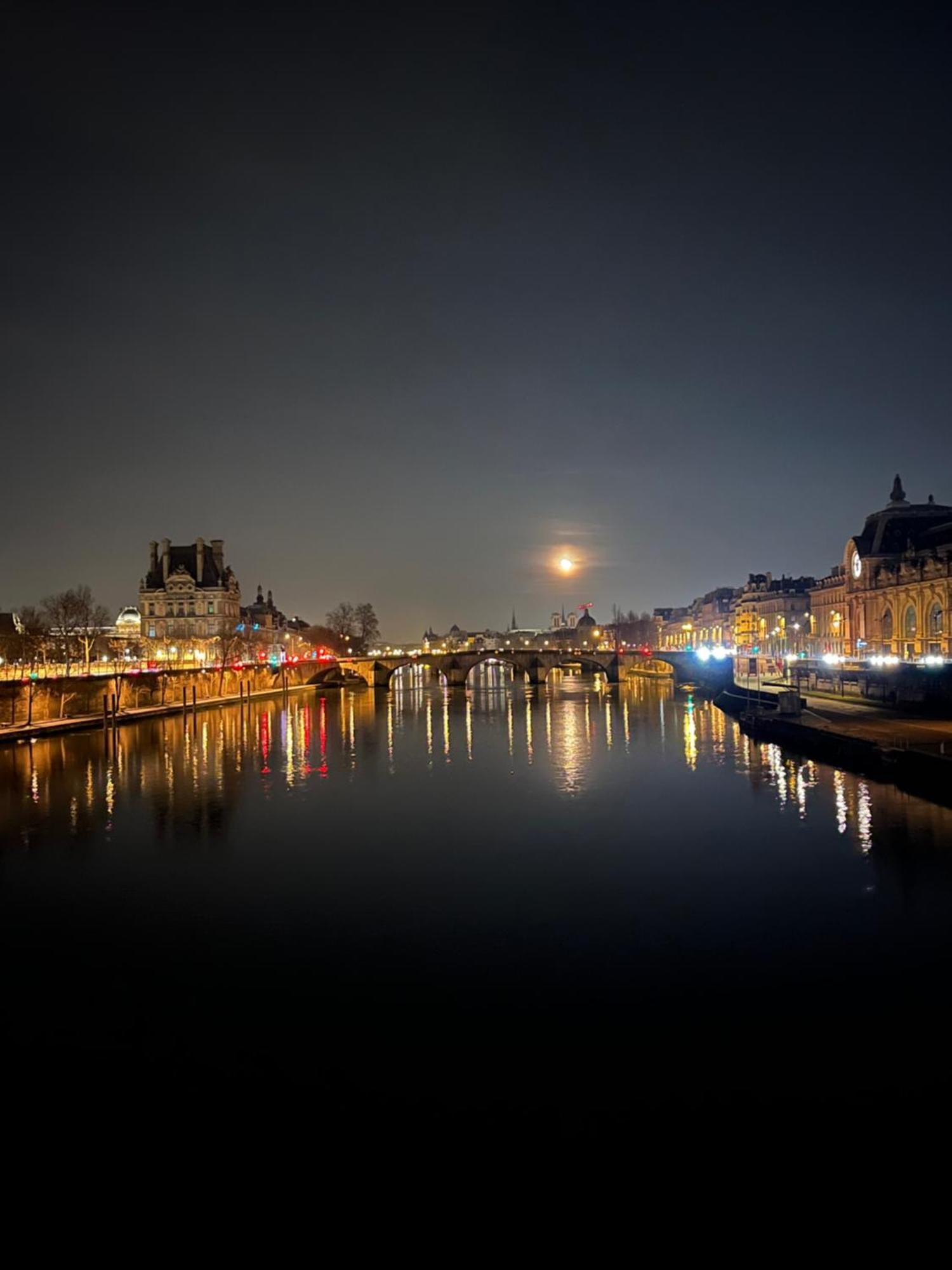 Appartamento Lovely 10 Min Walk To Louvre 3 Persons *